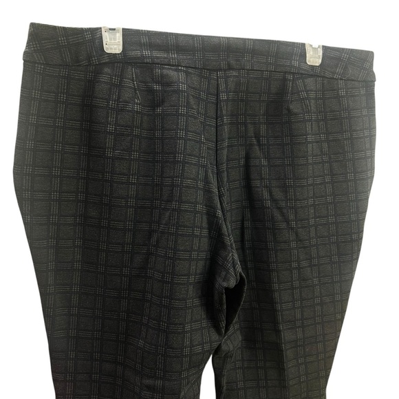 NORTHERN REFLECTIONS Black Plus Size 16 Checkered Pants Wide Leg Ankle Pants - Picture 4 of 10